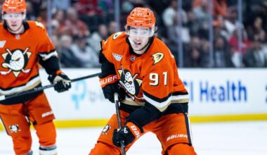Leo Carlsson and Beckett Sennecke lead Ducks past Blackhawks