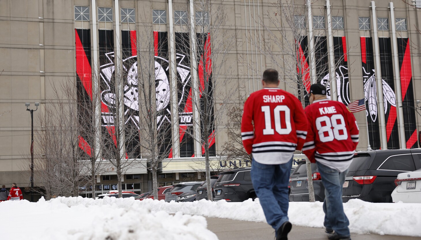 Analyzing Blackhawks' attendance: Ticket sales back on track after slow start