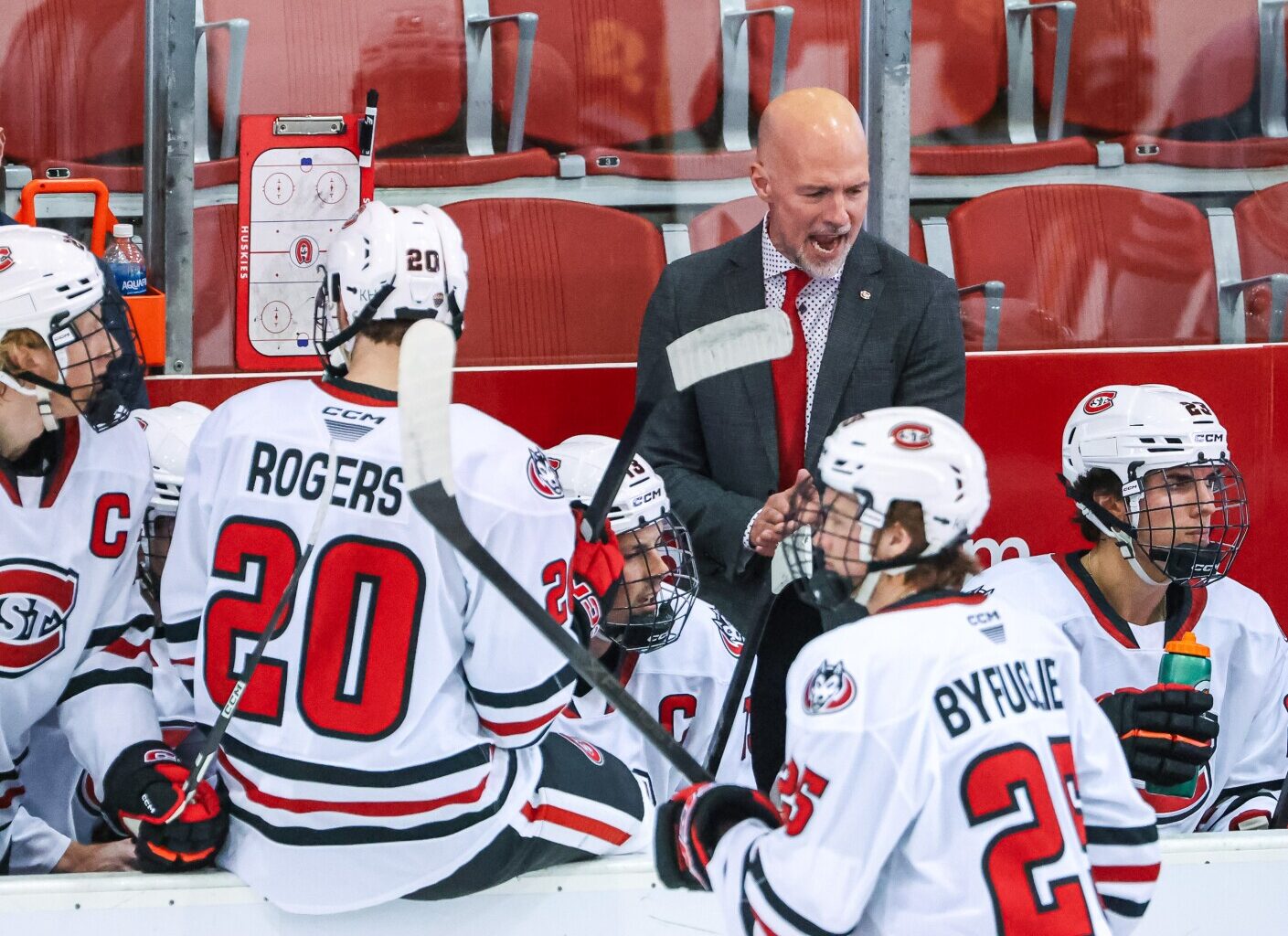First half analysis: SCSU men's hockey has found more offense, looking for stronger 2nd half