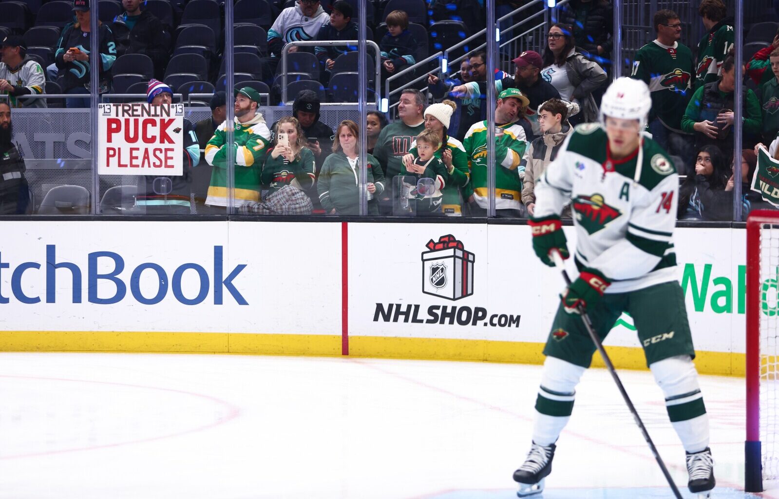 Wild separate in 3rd period to prolong Kraken's losing streak - The Rink Live