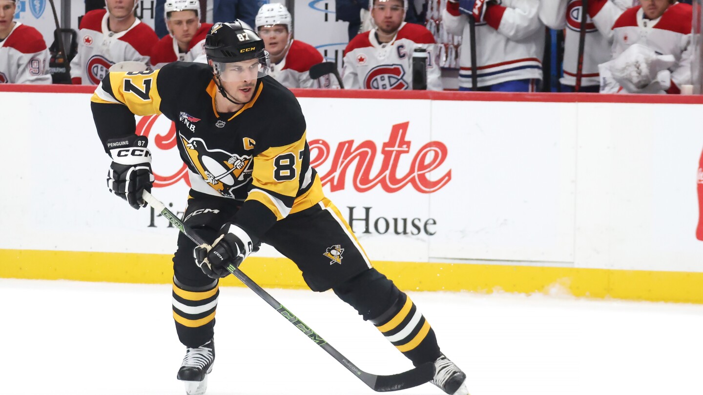 NHL: Montreal Canadiens at Pittsburgh Penguins