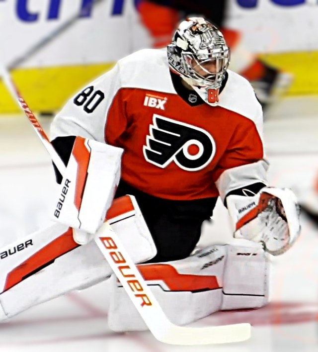 Flyers goaltender Dan Vladar