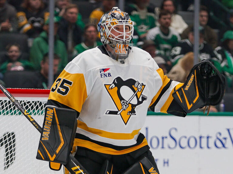 Penguins trade Jarry to Oilers for Skinner, Kulak