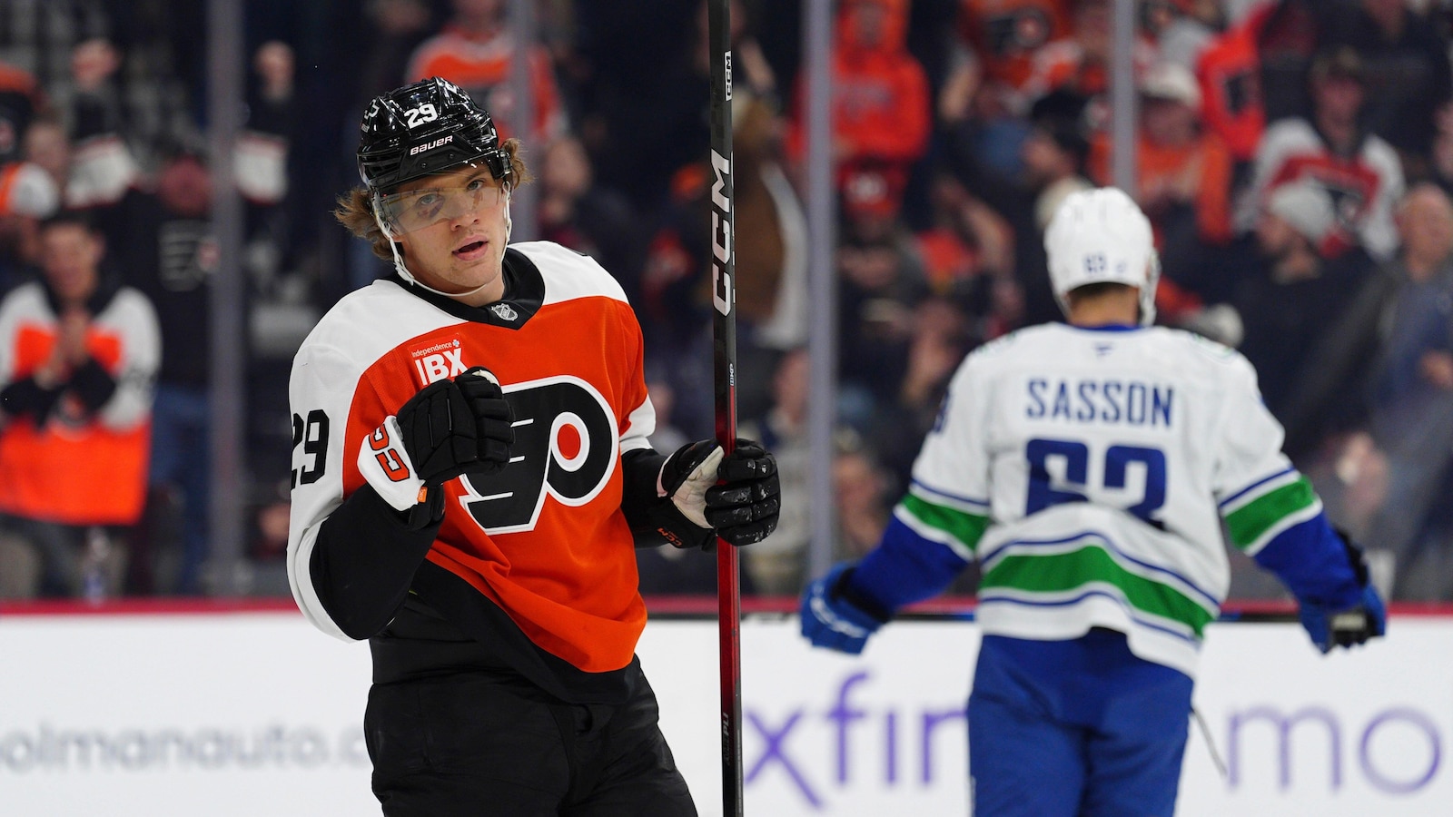 Grebenkin, Grundstrom lead Flyers to 5-2 win over Canucks
