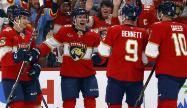 Panthers hitting their stride with Winter Classic 2 weeks away