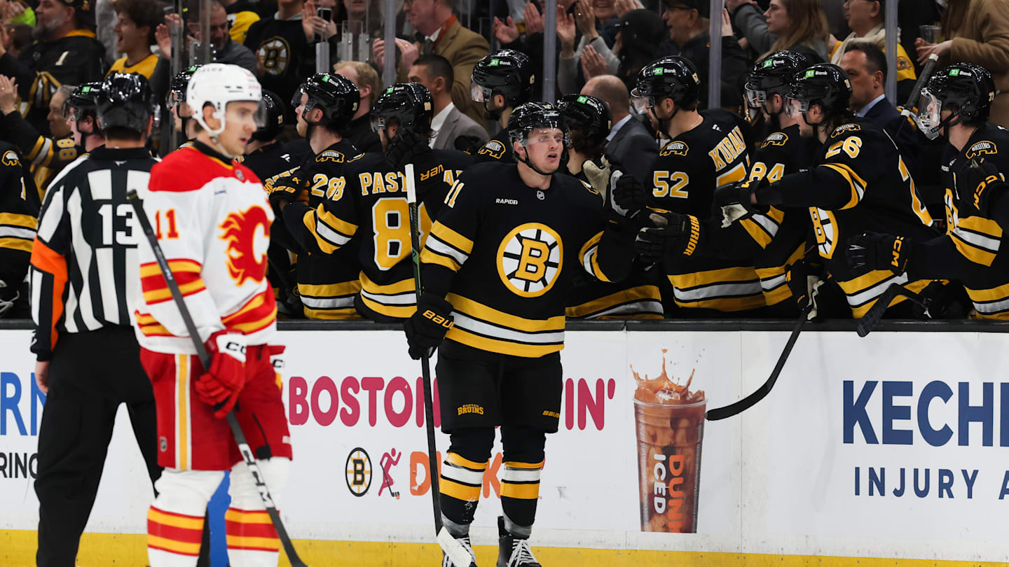 Calgary Flames v Boston Bruins