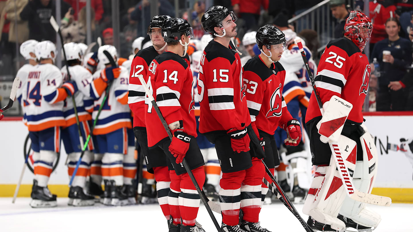 New York Islanders v New Jersey Devils