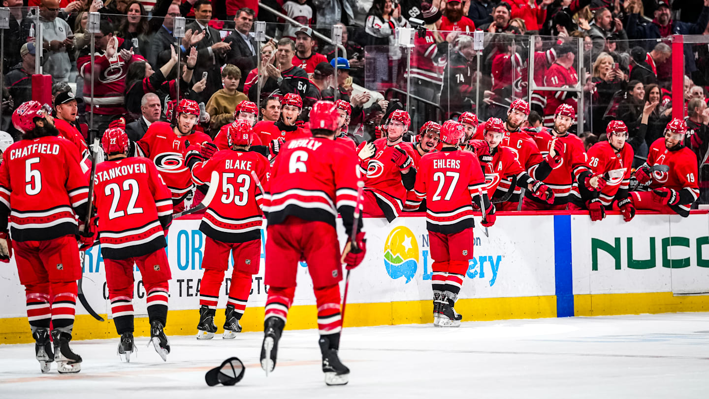 Florida Panthers v Carolina Hurricanes