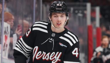 Carolina Hurricanes v New Jersey Devils