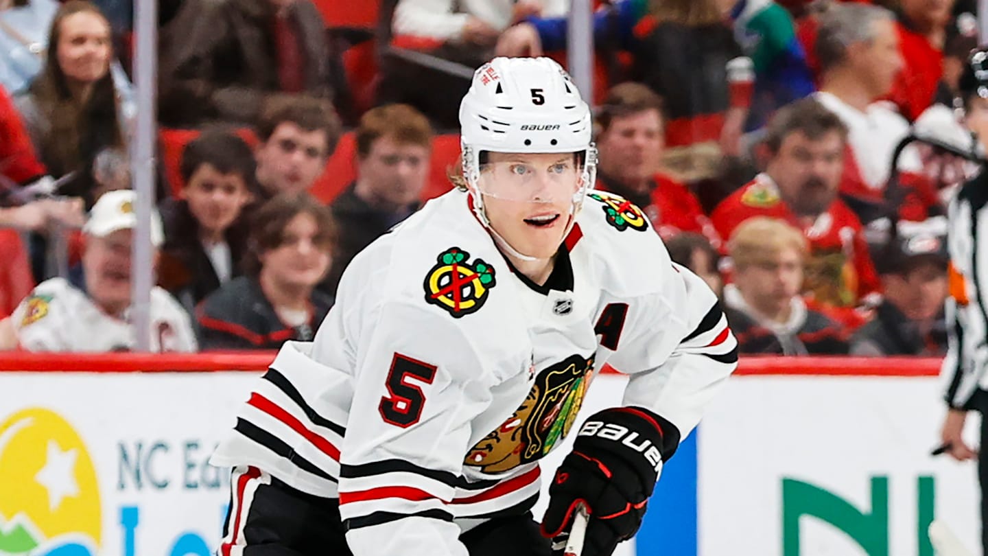 Chicago Blackhawks v Carolina Hurricanes