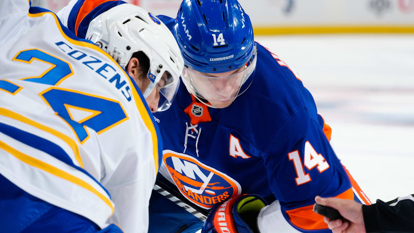 Buffalo Sabres v New York Islanders