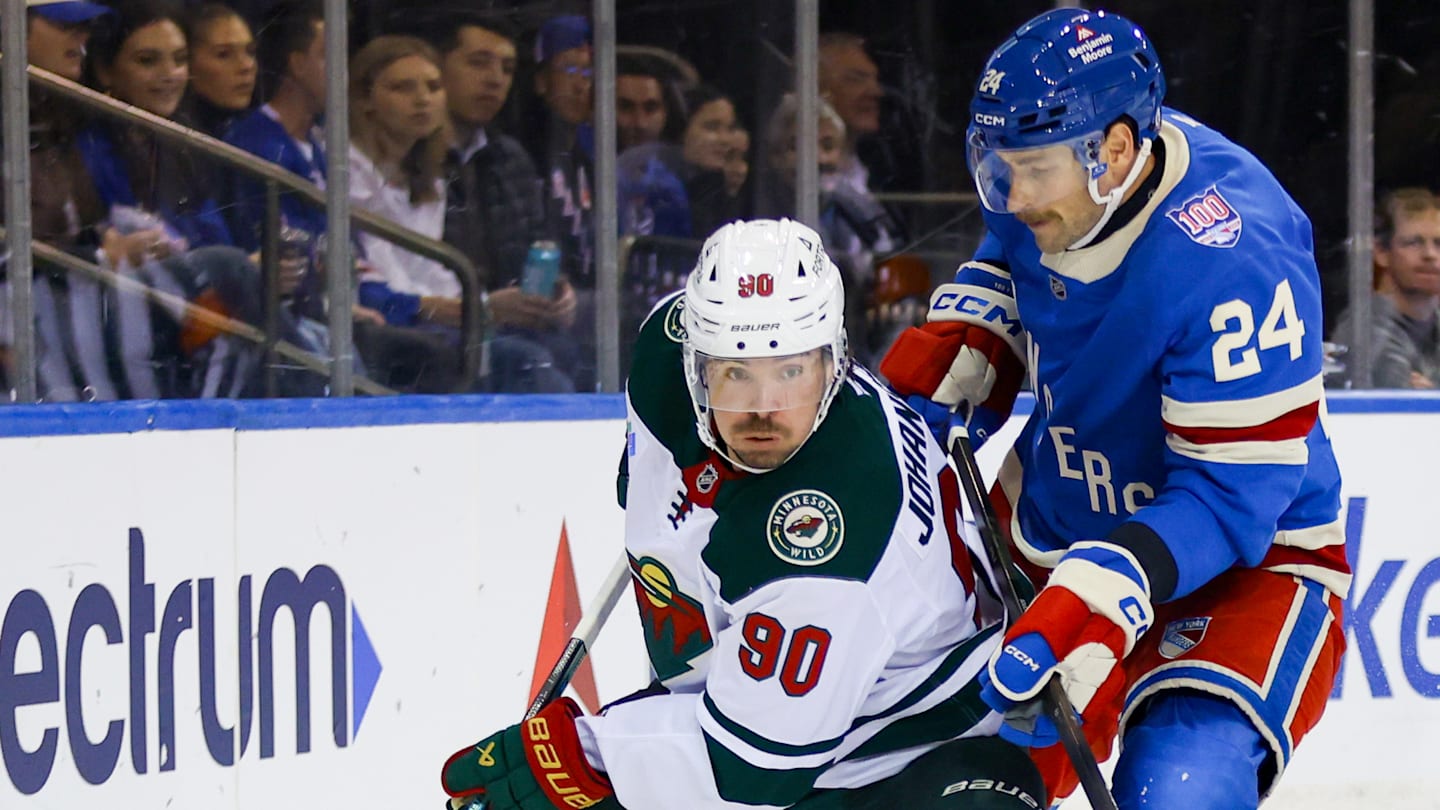NHL: OCT 20 Wild at Rangers