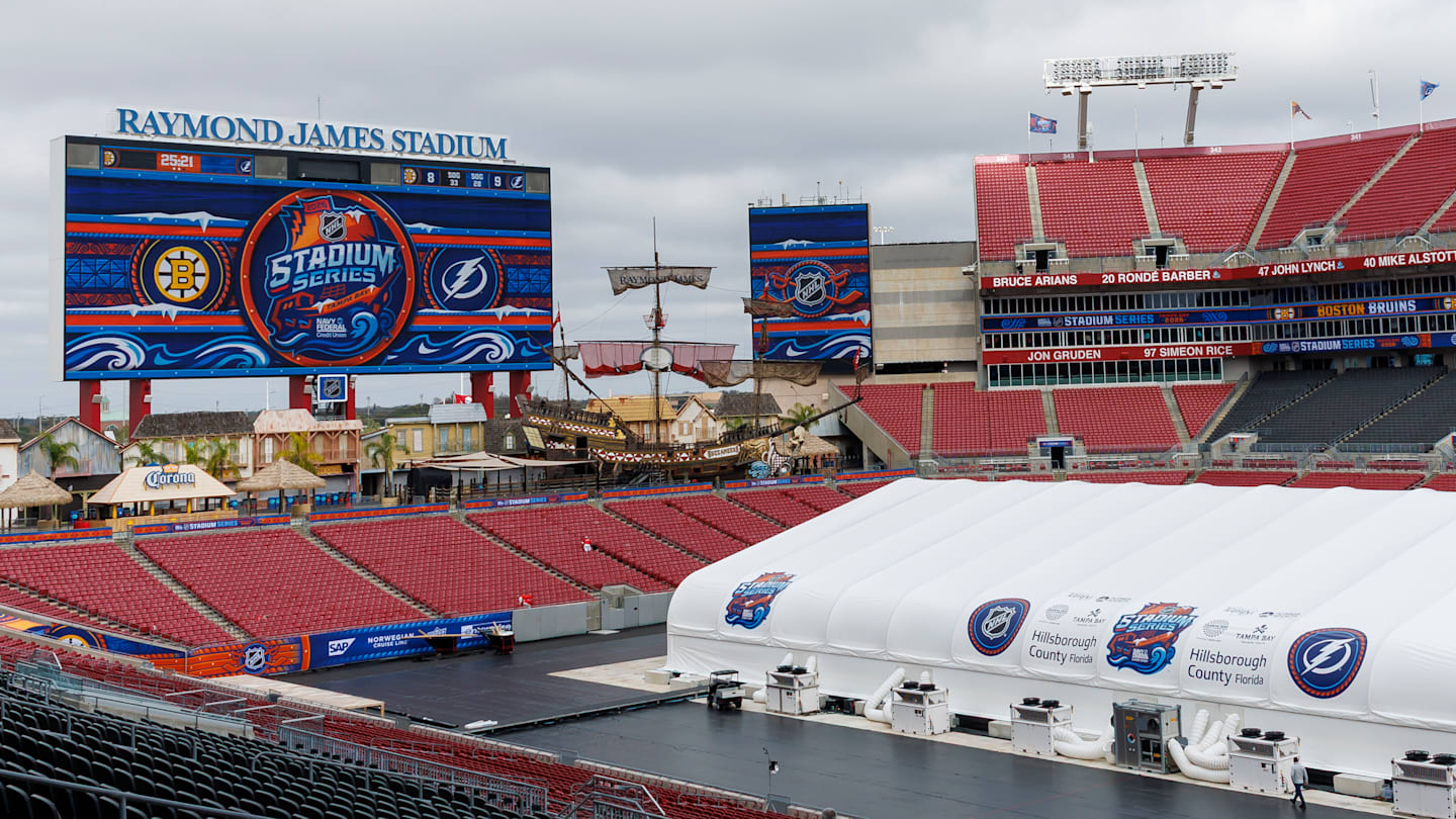 2026 NHL Stadium Series - Rink Build Out