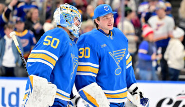 NHL: NOV 28 Senators at Blues