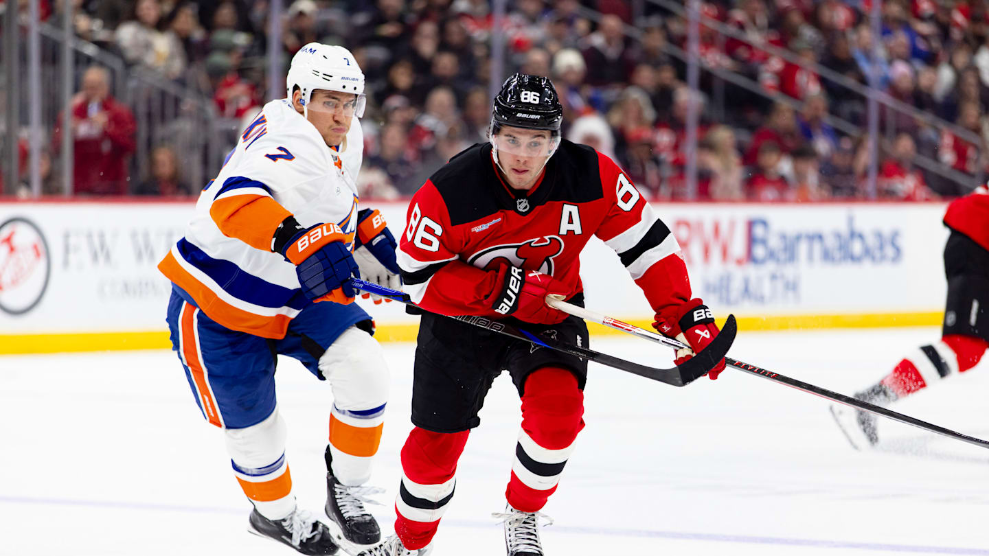 New York Islanders v New Jersey Devils
