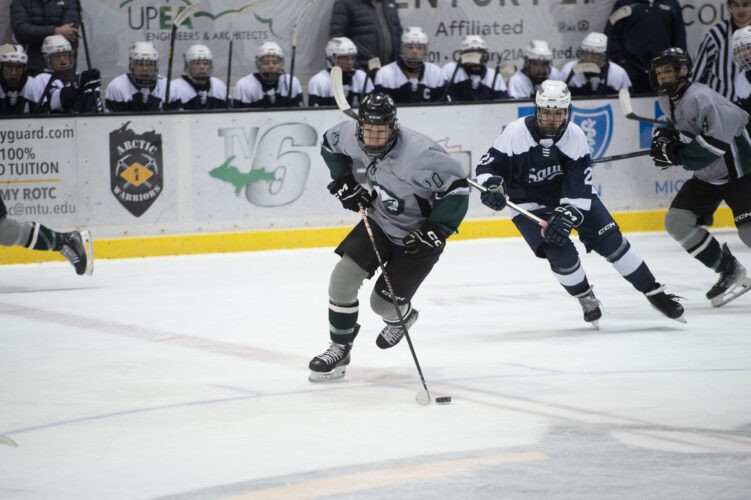 Jets hockey doubles up Blue Devils | News, Sports, Jobs