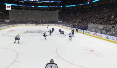 Auston Matthews with a Powerplay Goal vs. Winnipeg Jets