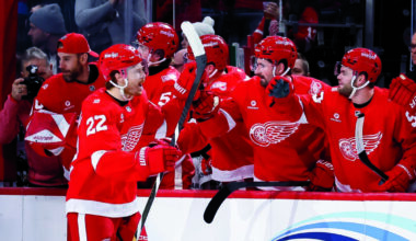 John Gibson makes 24 saves as surging Red Wings beat slumping Jets, 2-1 | News, Sports, Jobs