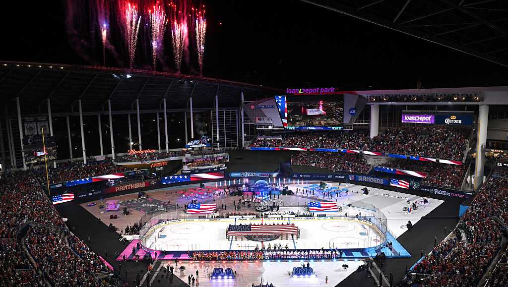 Hockey was already a big deal in Florida. Outdoor games might spark even more growth of the game
