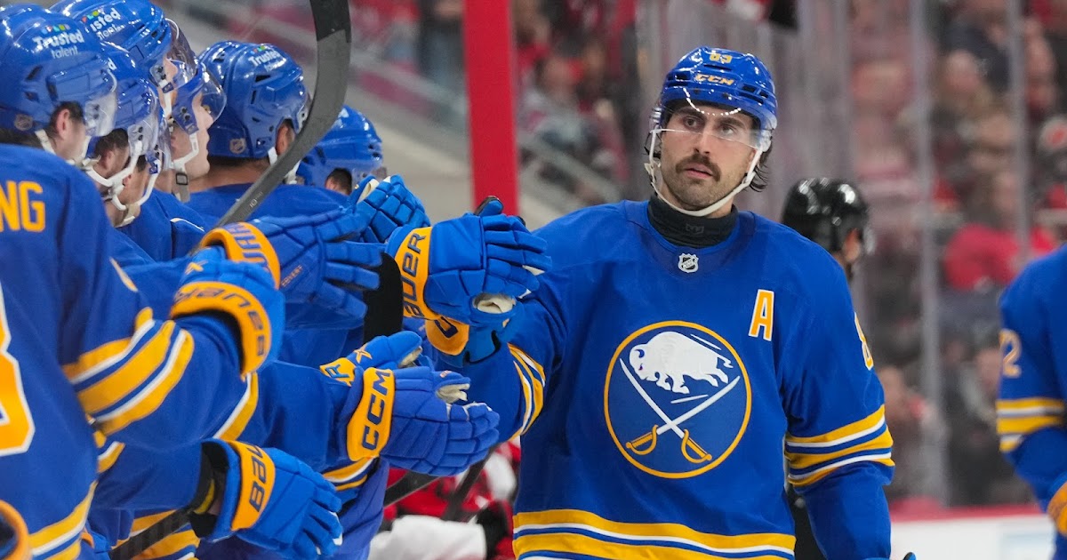 Insider Links Alex Tuch To Struggling Team Out West