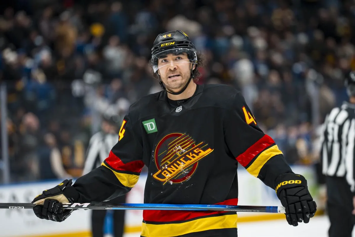 Vancouver Canucks have officially re-opened contract talks with Kiefer Sherwood as trade talks heat