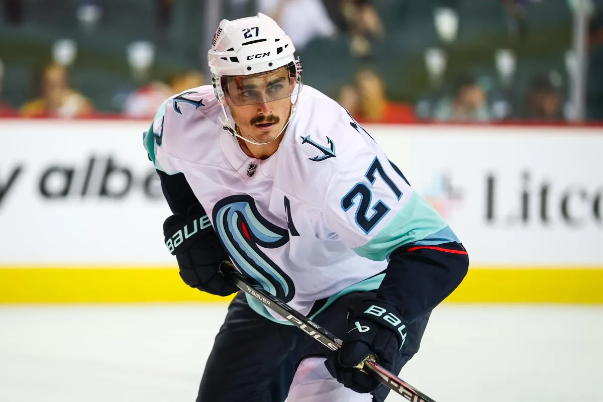 Former Maple Leaf re-emerges in trade rumors after recent deal