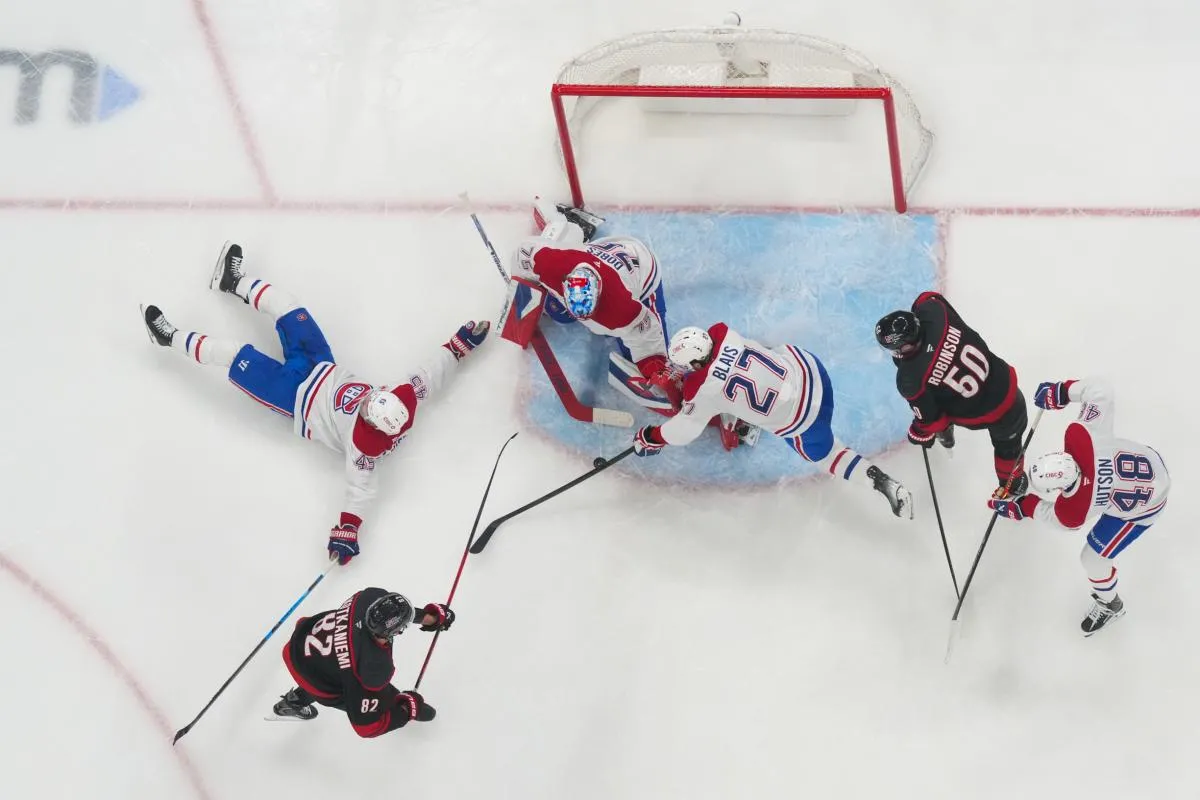 Alexandre Carrier's latest struggles draw criticism as big decisions loom for Martin St-Louis