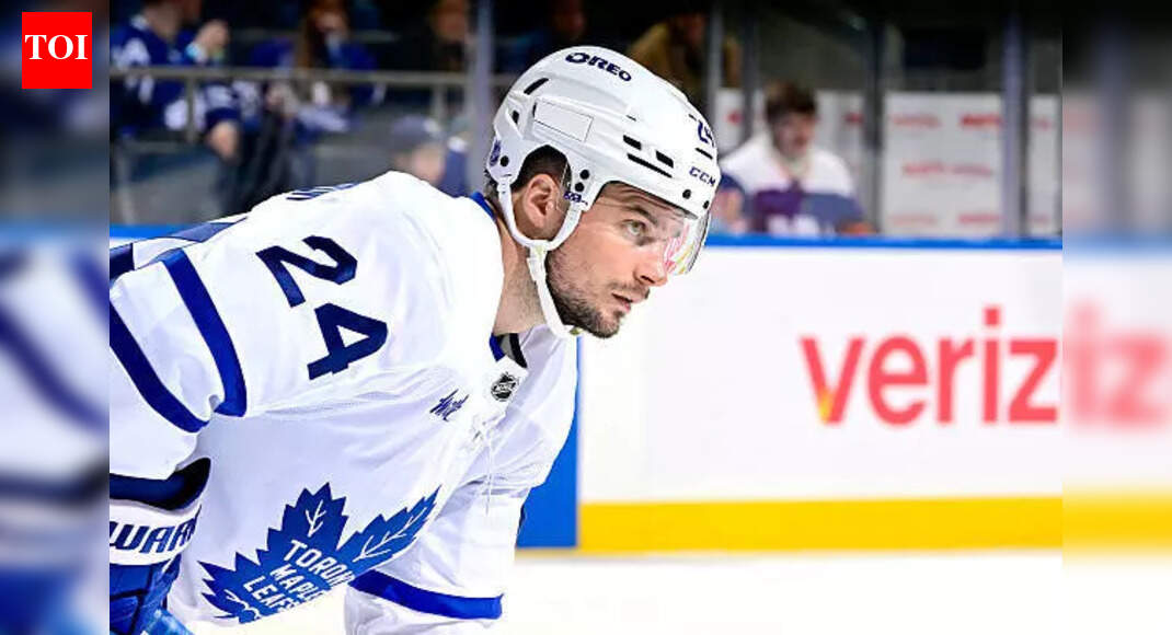 Eetu Luostarinen's hit controversy outraged during the Toronto Maple Leafs and Florida Panthers NHL match | NHL News