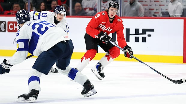 With NHL draft looming, Canada's McKenna hopes world juniors propel strong NCAA stretch