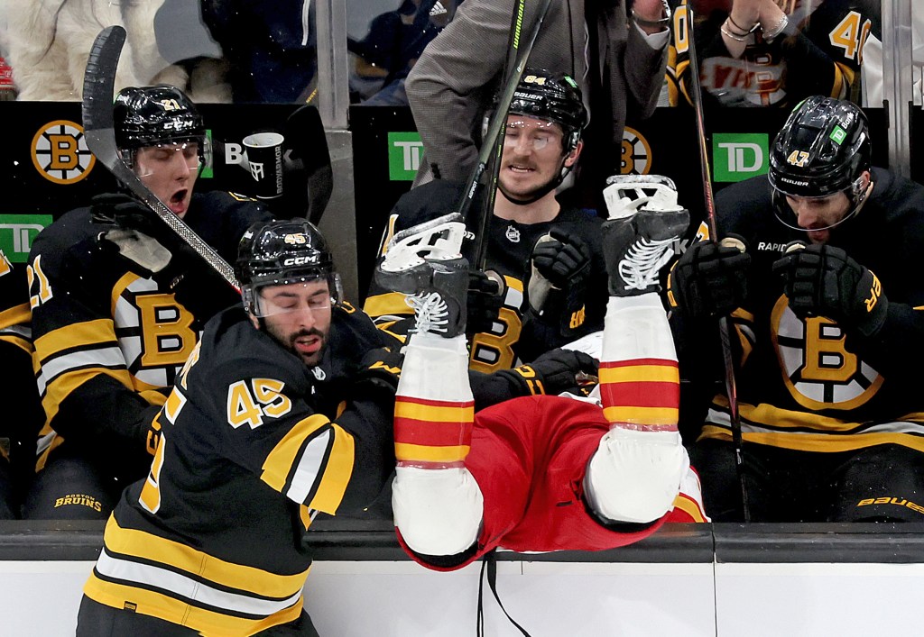 Bruins sign Jonathan Aspirot to two-year extension