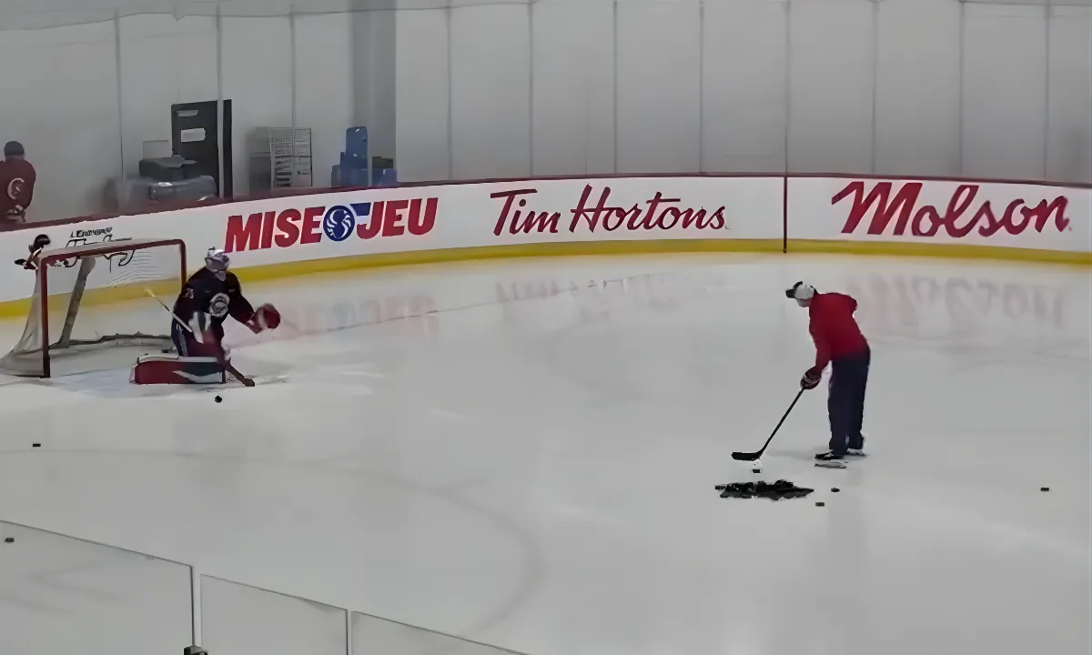 Something is brewing in Brossard around two Canadiens players, including Jakub Dobes