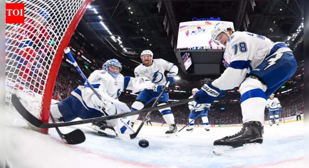 The Tampa Bay Lightning carry a winning streak into a crucial NHL match against the Pittsburgh Penguins | NHL News