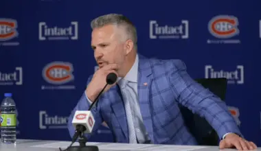 Martin St-Louis calls out a reporter after postgame question about Dobes