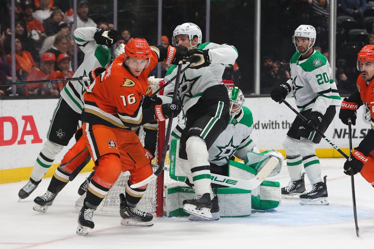 Anaheim Ducks center Ryan Strome (16) battles for position in front of the net during an NHL game against the Dallas Stars on January 13, 2026 in Anaheim, CA. Anaheim Ducks center Ryan Strome (16) battles for position in front of the net during an NHL game against the Dallas Stars on January 13, 2026 in Anaheim, CA.