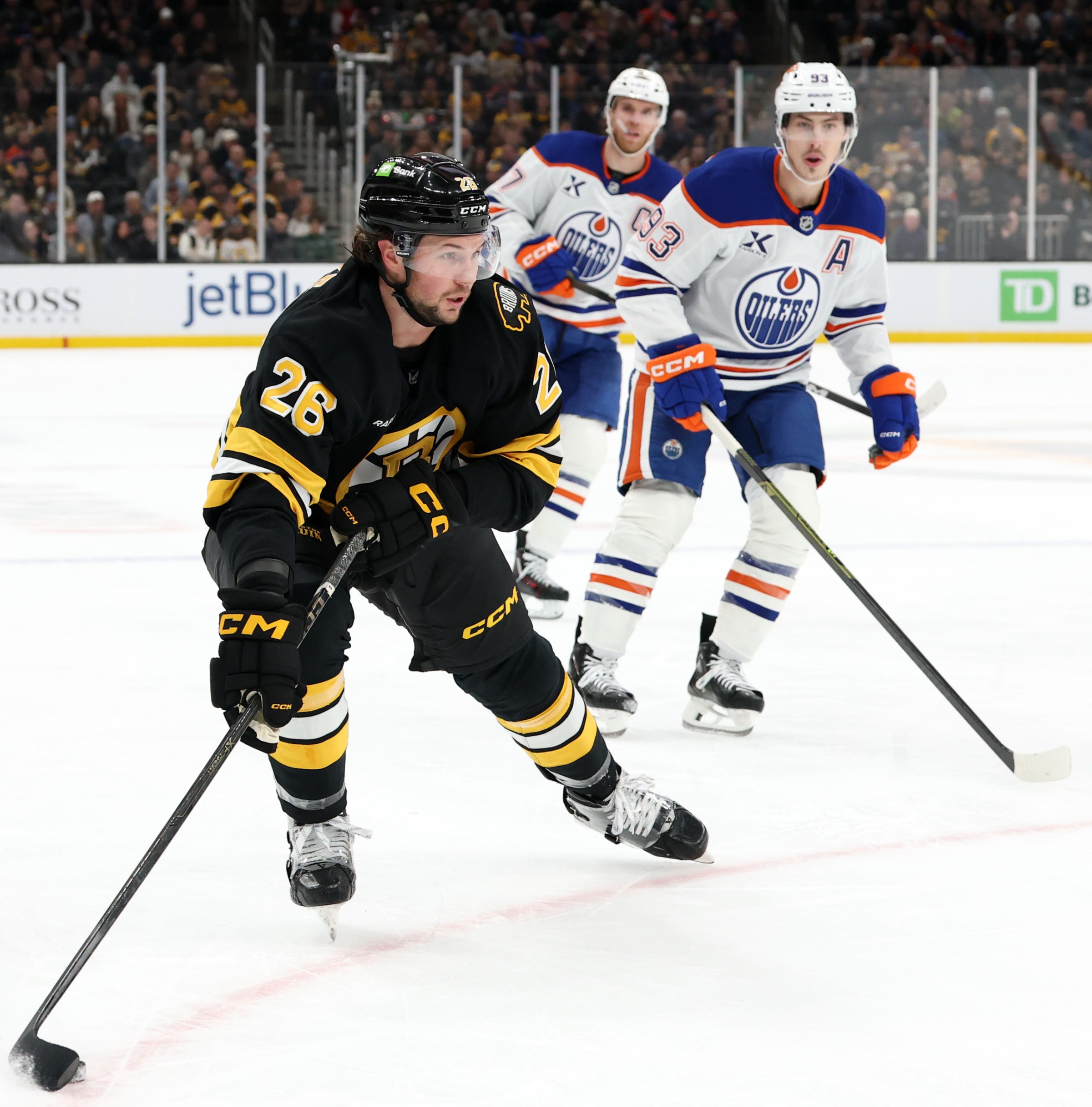 Preview: Bruins end 2025 against the Oilers