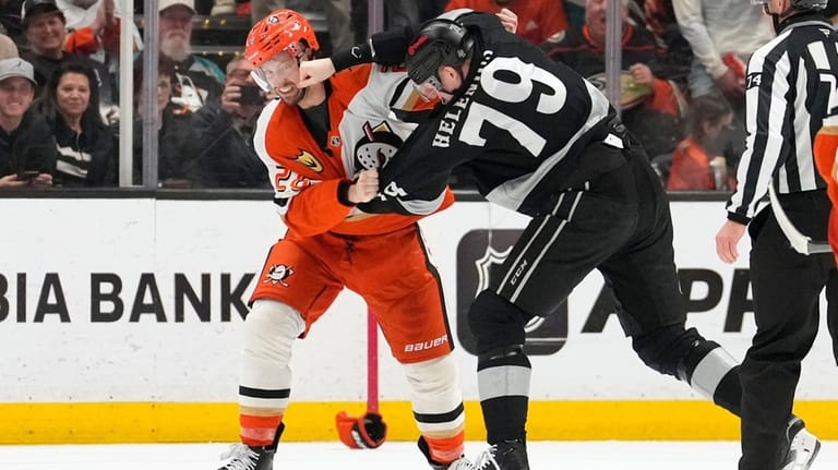 Anaheim Ducks left wing Jeffrey Viel, left, and Los Angeles...