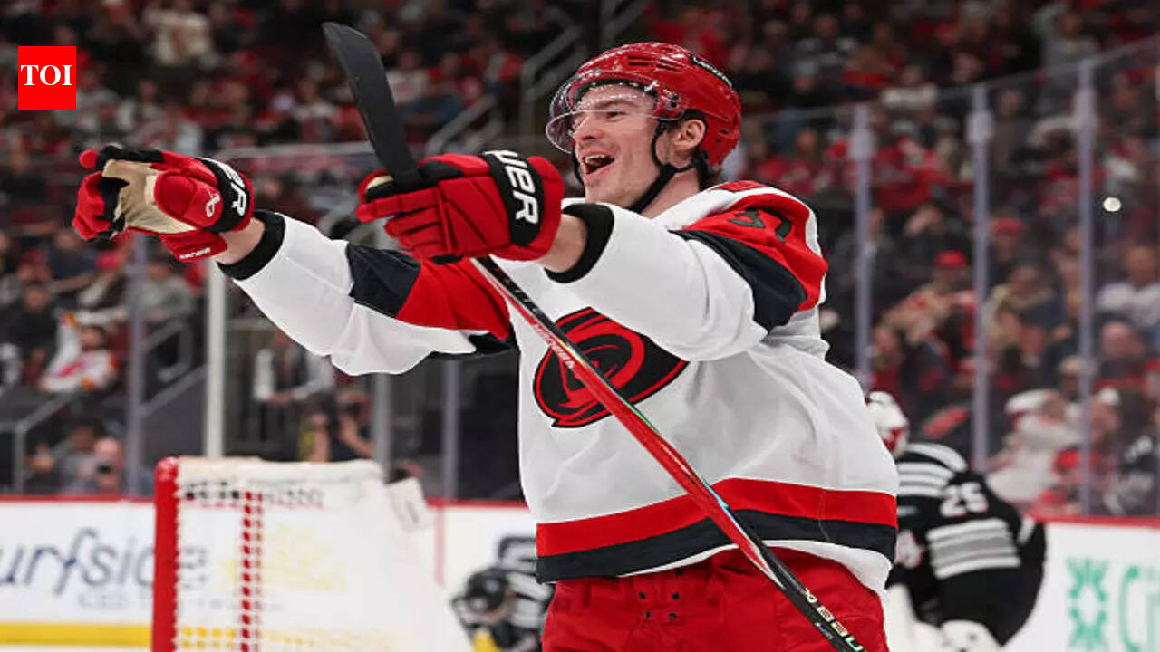 Andrei Svechnikov records fourth career hat trick as Carolina Hurricanes dominate New Jersey Devils | NHL News