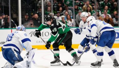 Hagel scores 6th winning goal, Vasilevskiy stops 19 shots to lead Lightning past Stars 4-1