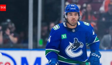 Vancouver Canucks planning to trade Kiefer Sherwood using similar method to deal with Quinn Hughes | NHL News