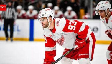Alex DeBrincat's OT goal gives Detroit Red Wings much-needed win over Ottawa Senators | NHL News