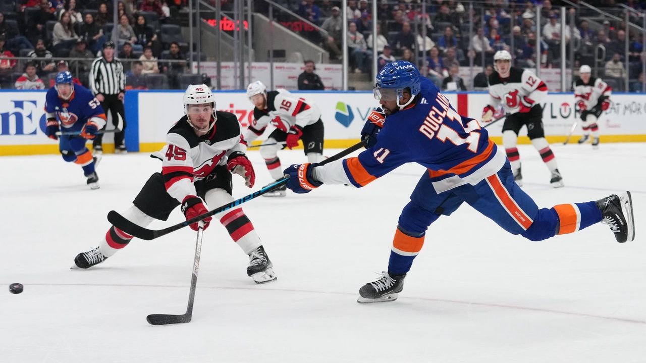 For Islanders, ending seven-game road trip with two victories was the goal