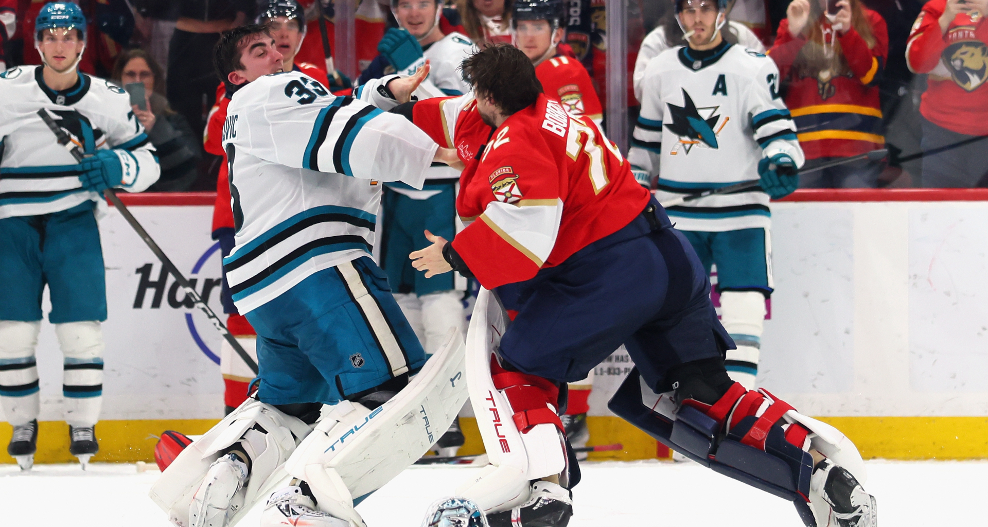 Indiana fans missed history as NHL goalie skates 200 feet for incredibly rare fight