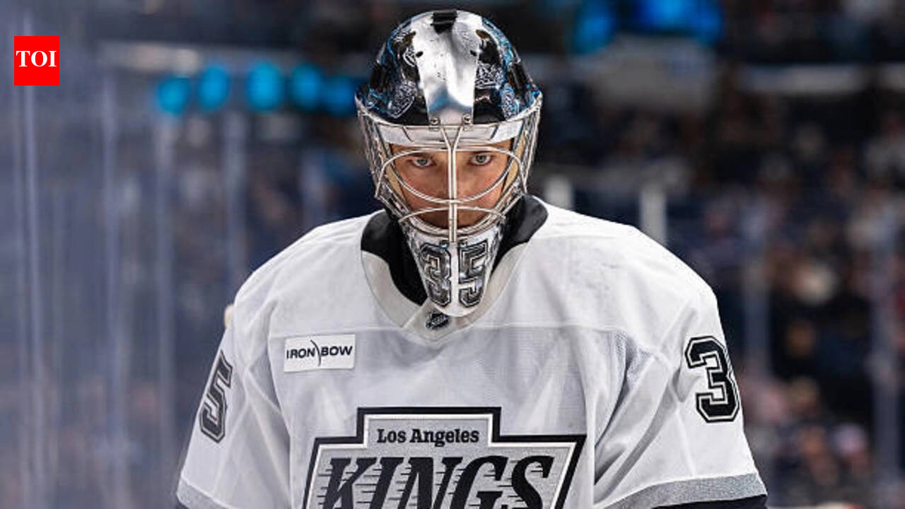 Darcy Kuemper's injury news: Crease collision forces goaltender's exit during LA Kings vs New York Rangers game | NHL News