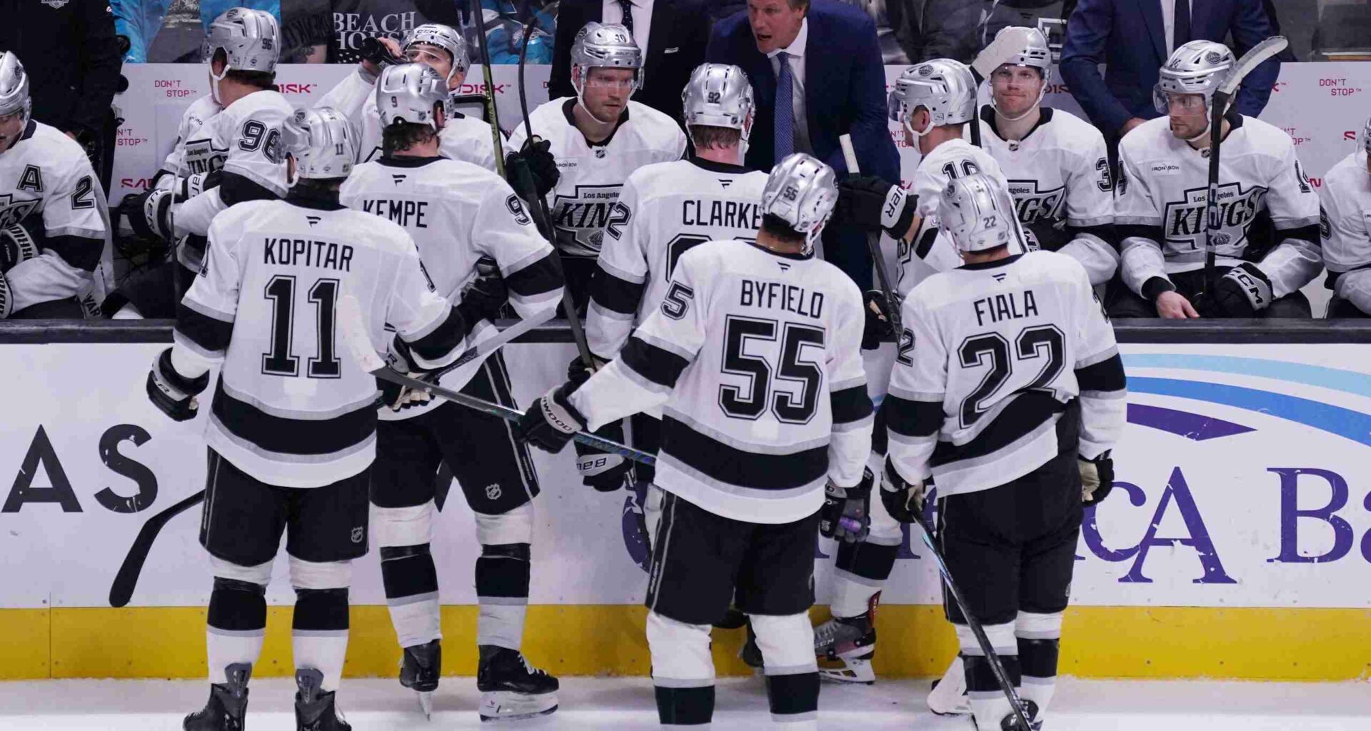 Why are the Kings not in a rush to make changes?