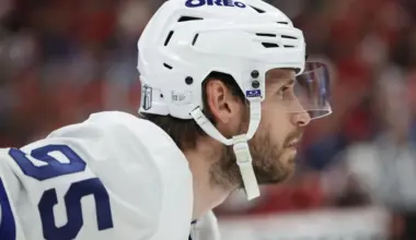 Maple Leafs lose Oliver Ekman-Larsson mid-game vs. the Red Wings