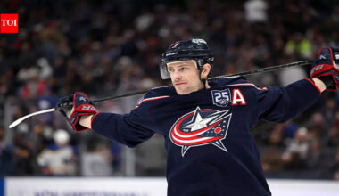 Columbus Blue Jackets’ forward Charlie Coyle reflects on his journey across NHl as he reaches 1000-game milestone | NHL News