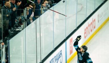 Utah Mammoth beat Philadelphia Flyers 5-4 in OT – Deseret News