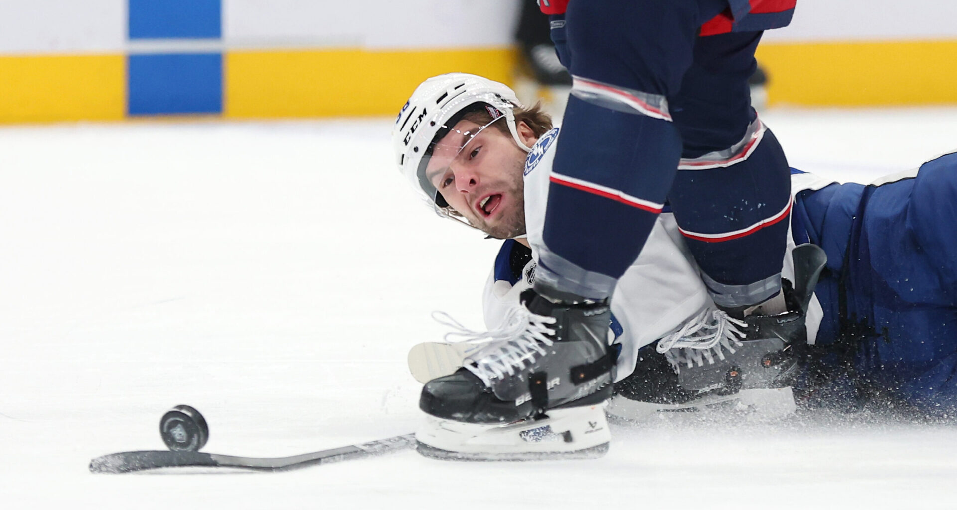 Lightning’s point streak comes to emphatic end with 8-5 loss to Blue Jackets