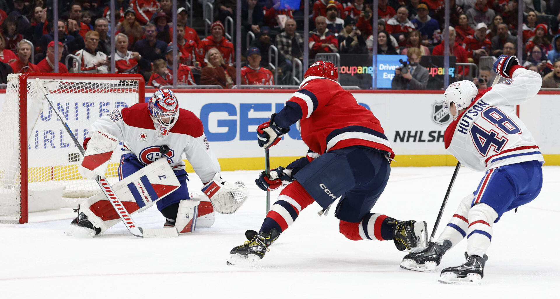 Montreal Canadiens fire goaltending coach Eric Raymond