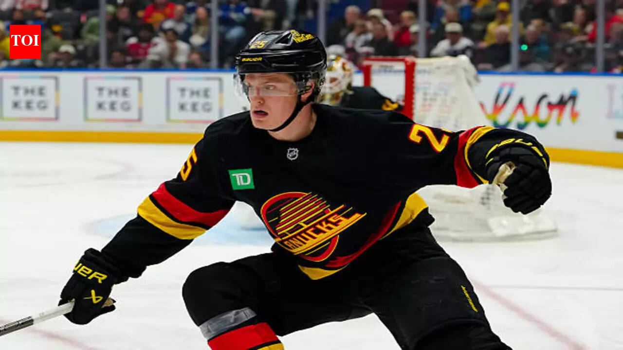 Elias Pettersson says Vancouver Canucks must be better after recent 2-5 loss to San Jose Sharks | NHL News